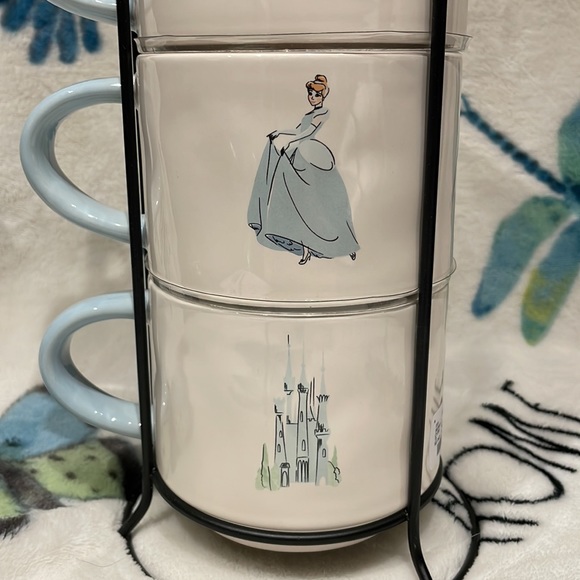 Rae Dunn Disney’s Cinderella double sided mug stacker - Picture 5 of 7
